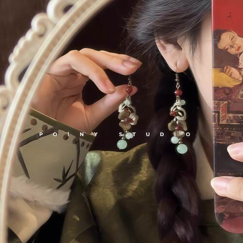 新中式花朵红玛瑙耳环