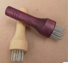白木烤肉插 包邮 木柄插皮器 扣肉插孔用具 松肉针 不锈钢猪皮插