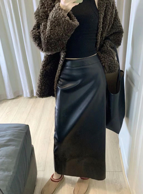 hunt克利夫兰 黑色长款后开叉皮裙高腰光泽感直筒半身裙