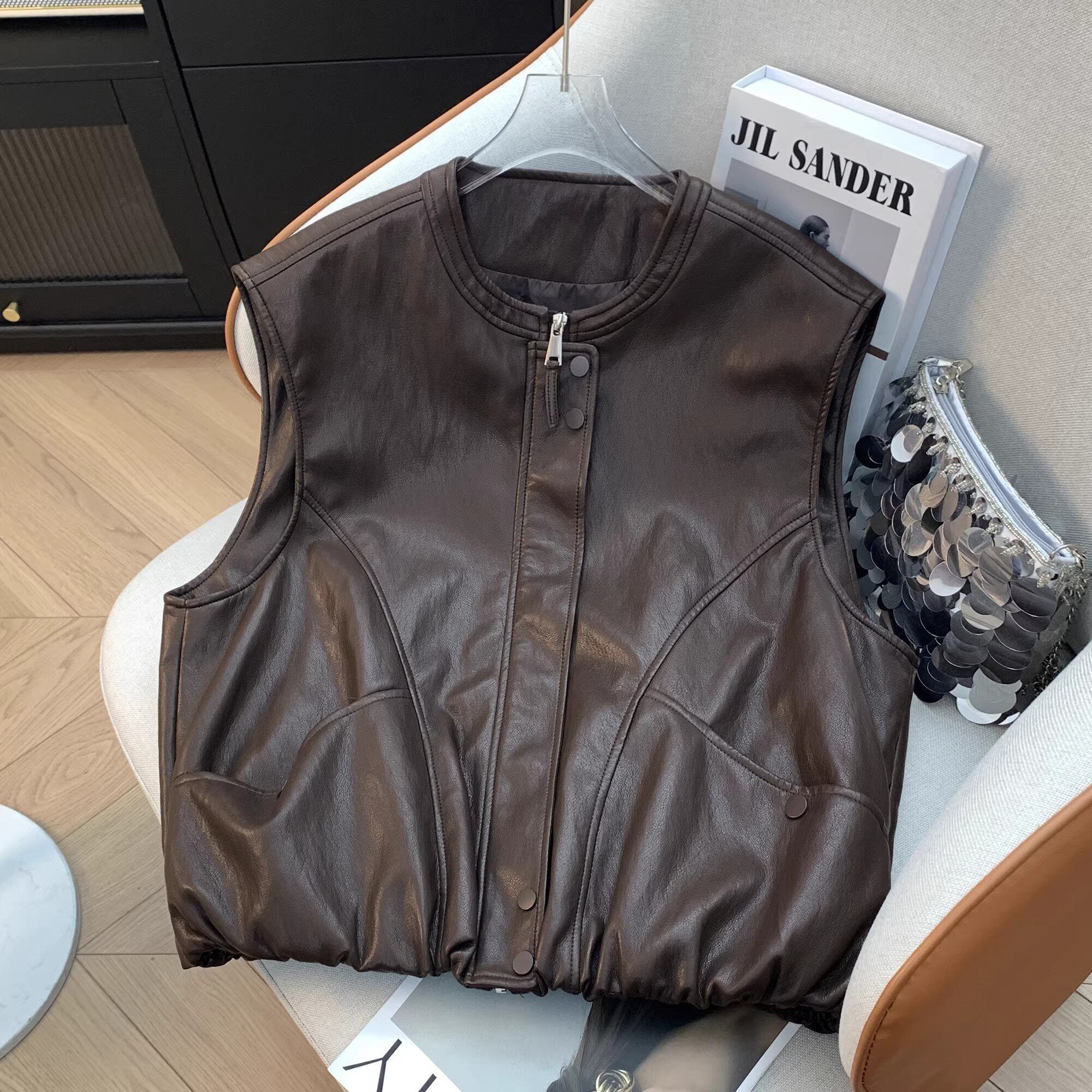 2026新款美式PU皮衣马甲女春夏叠穿小个子通勤风坎肩背心外套