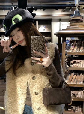 2025新款仿羊羔毛欧尼马甲女皮毛一体今年流行爆款毛毛保暖外套