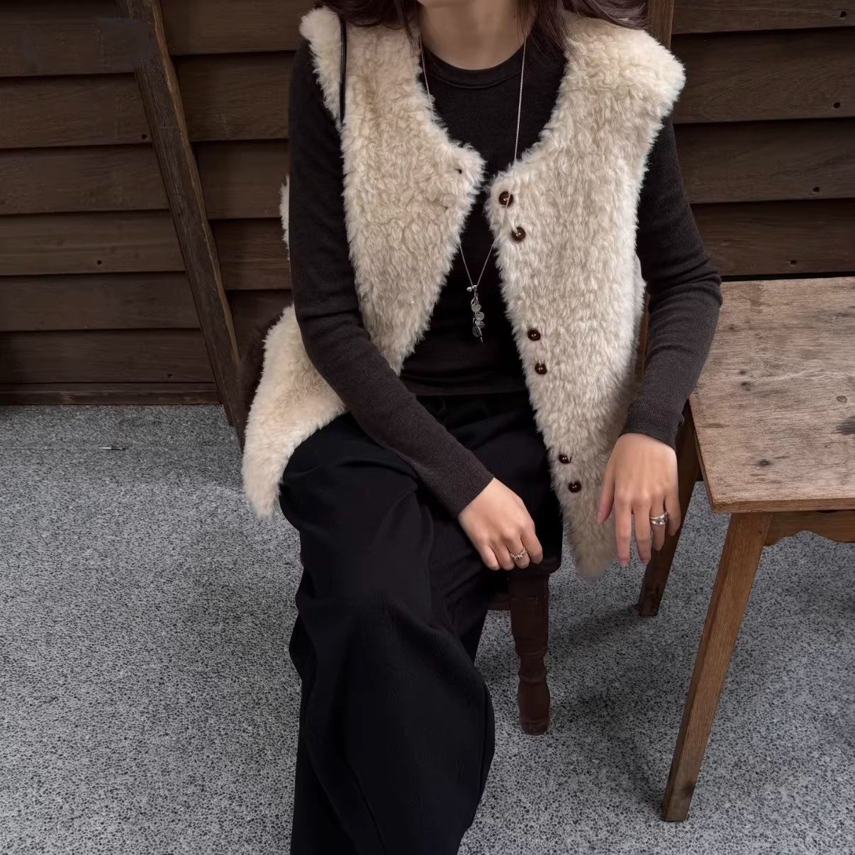 2026新款羊羔毛皮毛一体女春秋韩版爆款休闲风环保坎肩毛毛外套