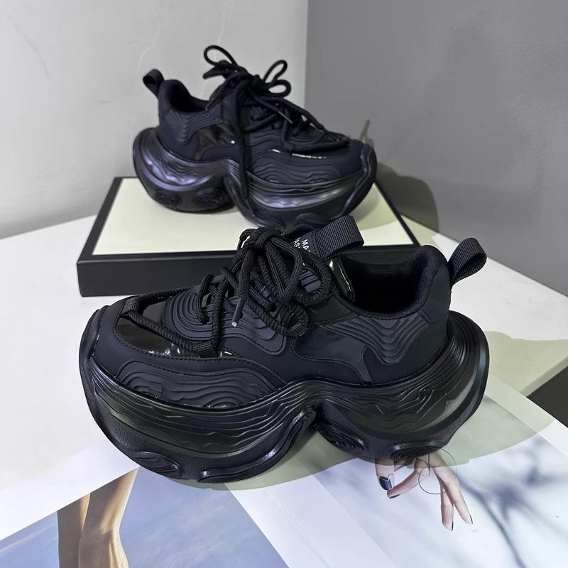 2024秋冬季新款女鞋厚底透气增高小个子纯色加绒保暖舒适老爹鞋女