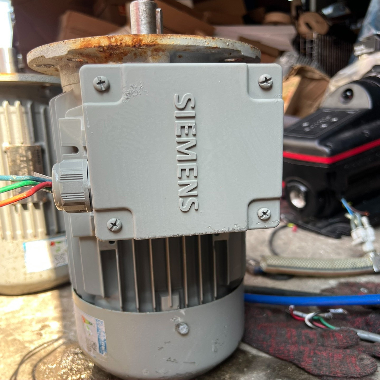 西门子1.5kw2极立式电动