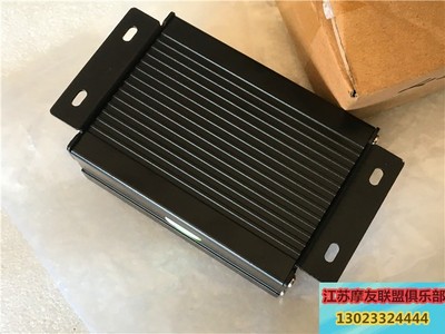 适用MK37爆闪灯控制盒模块同步警具控制器 警版摩托车车灯控制器