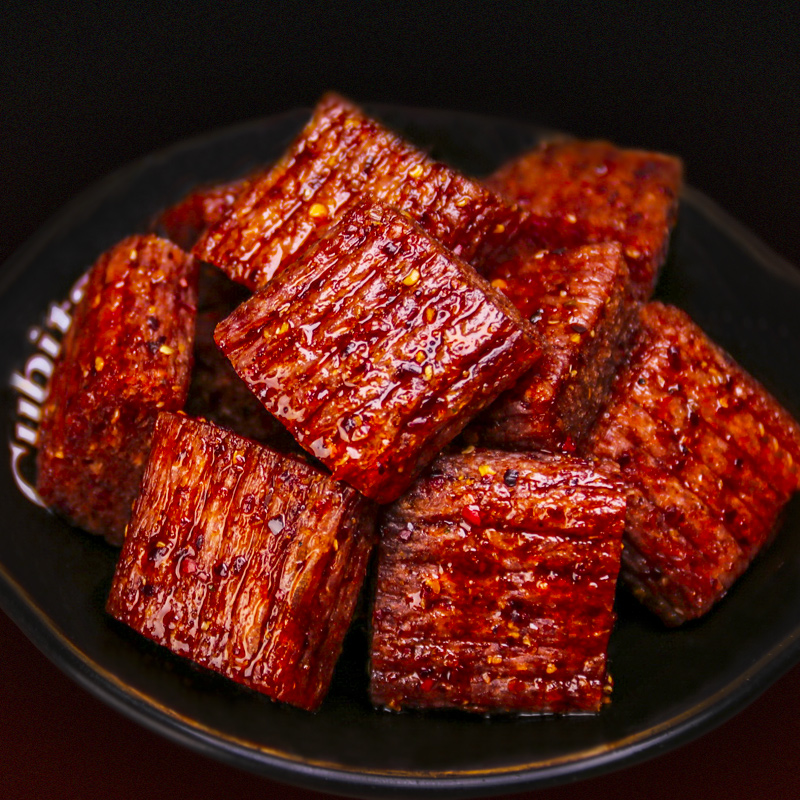 大刀肉网红辣条麻辣儿时湖?#29616;?#24198;小吃整箱批发素食8090后怀?#38378;?#39135;