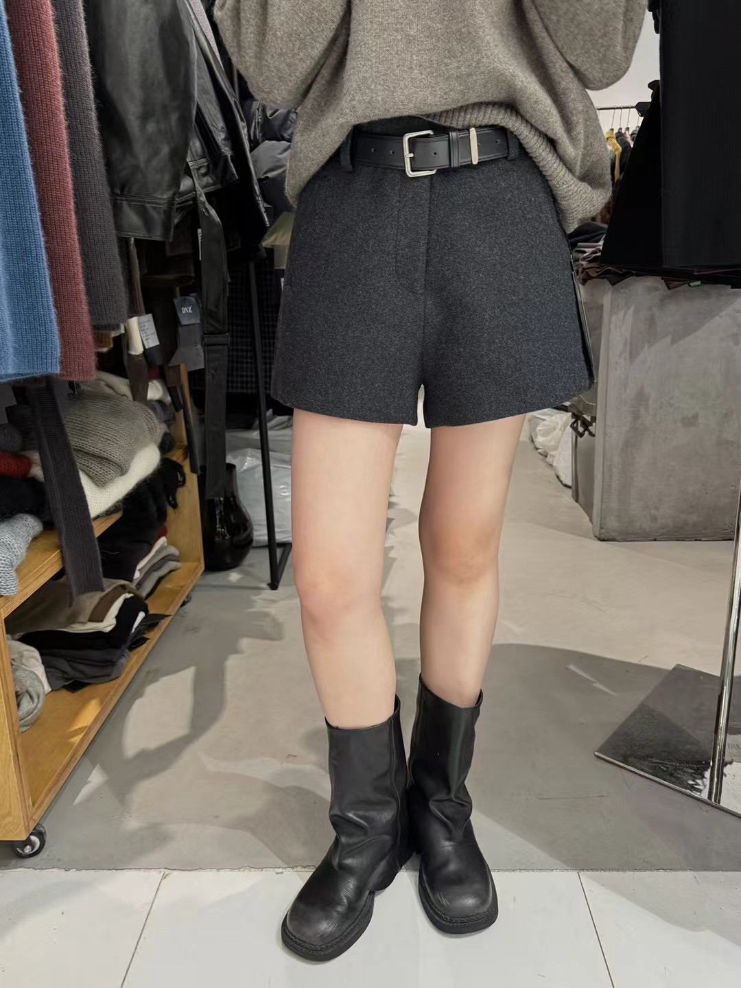 DV羊毛短裤女2024秋冬新款韩版百搭高腰显瘦西装阔腿裤子女