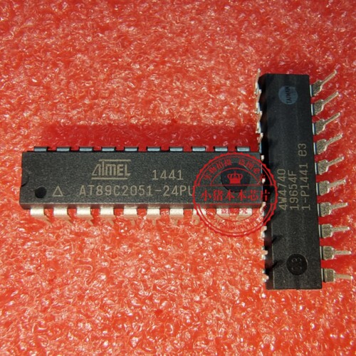 AT89C2051-24PU  AT89C2051-24PI DIP-20  新的   一个起拍