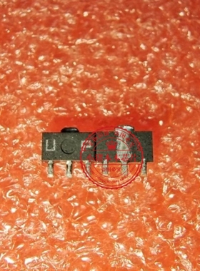 2SC5824T100Q 丝印UP SOT-89    新的  一个起拍