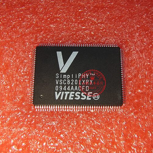 WGI219V WG1219V VSC8201XRX  QFP 新的一个起拍