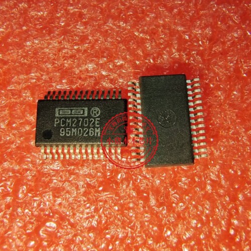 PCM2702E SSOP   新的  一个起拍