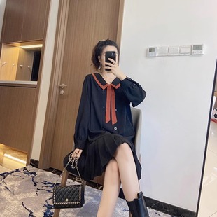 减龄宽松大码显瘦2025新款连衣裙微胖胖mm长袖中长款秋季遮肚百褶