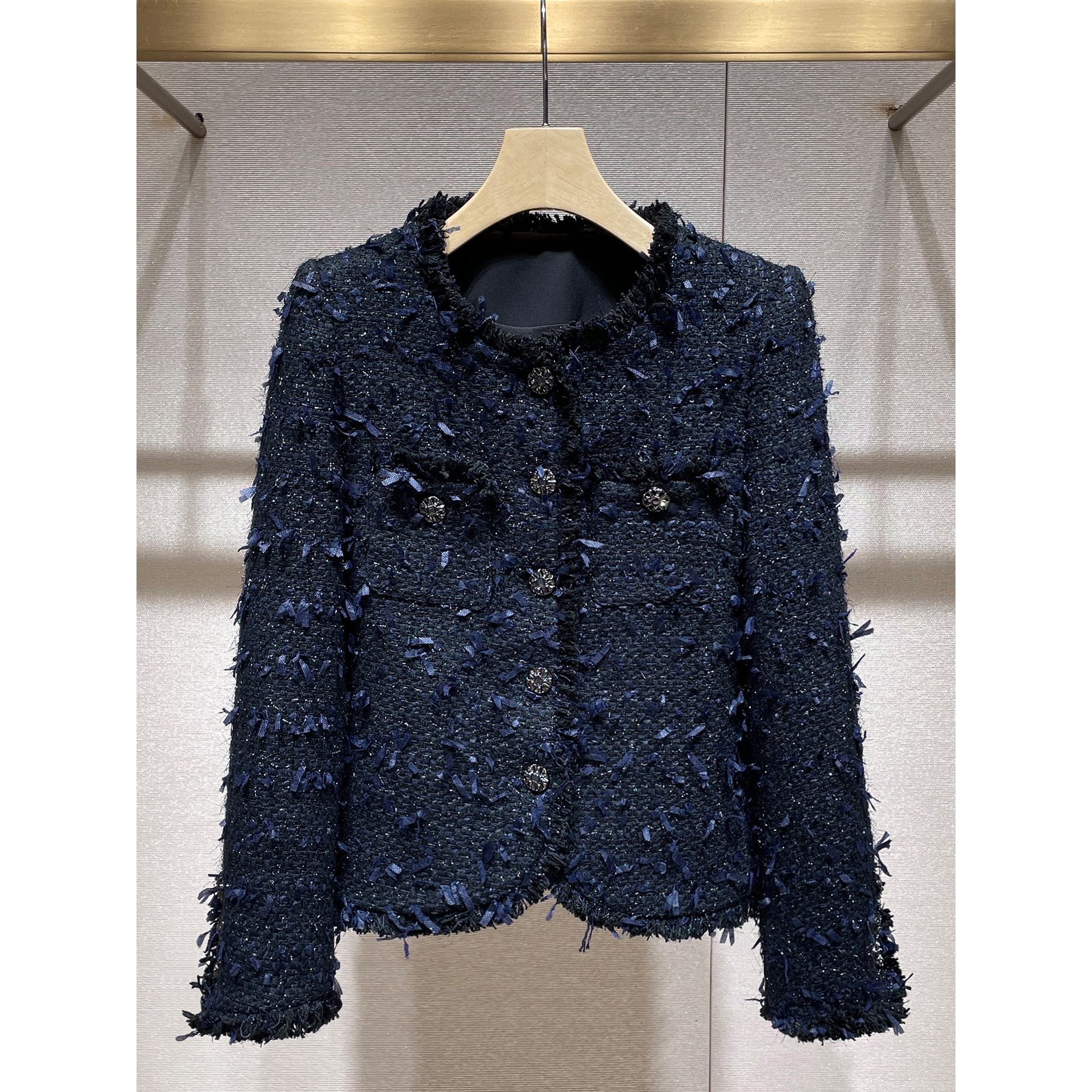 爵莱菲大码短外套女2025新款轻奢高级感粗花呢显瘦气质小香风上衣,女装/女士精品,常规大码外套,淘宝优惠券,粉丝福利购,淘宝优惠卷