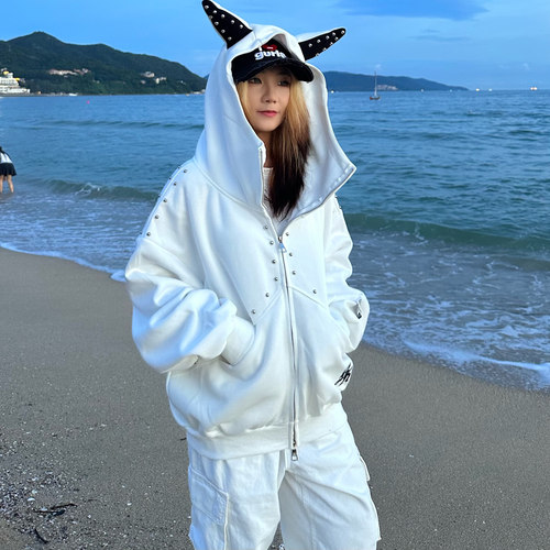 ZZHKA 美式复古恶魔角铆钉连帽卫衣秋款宽松情侣百搭拉链上衣外套