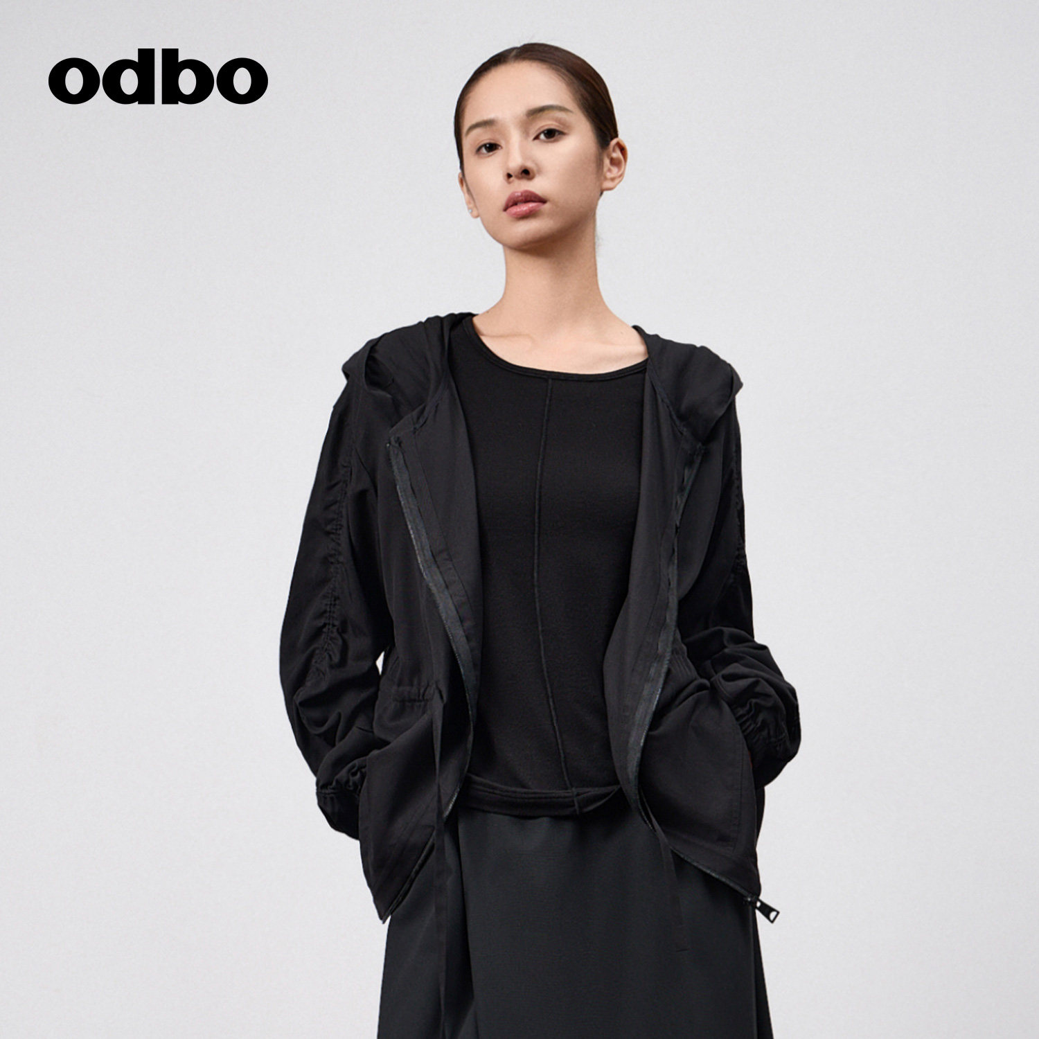odbo/欧迪比欧连帽外套女夏薄款防晒衣宽松运动休闲夹克通勤百搭