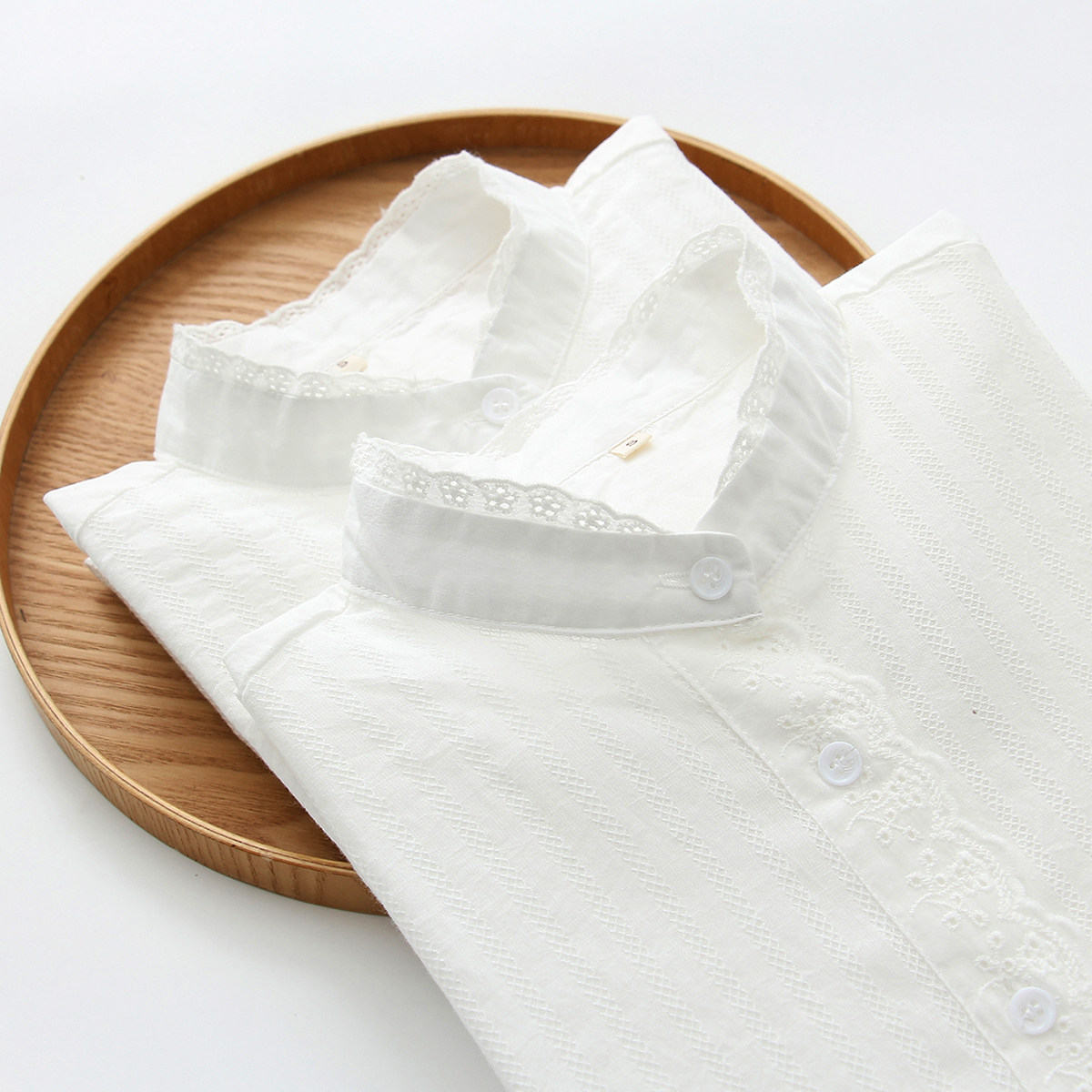 2025秋季新款立领蕾丝木耳花边纯棉白衬衫女学生百搭打底长袖衬衣