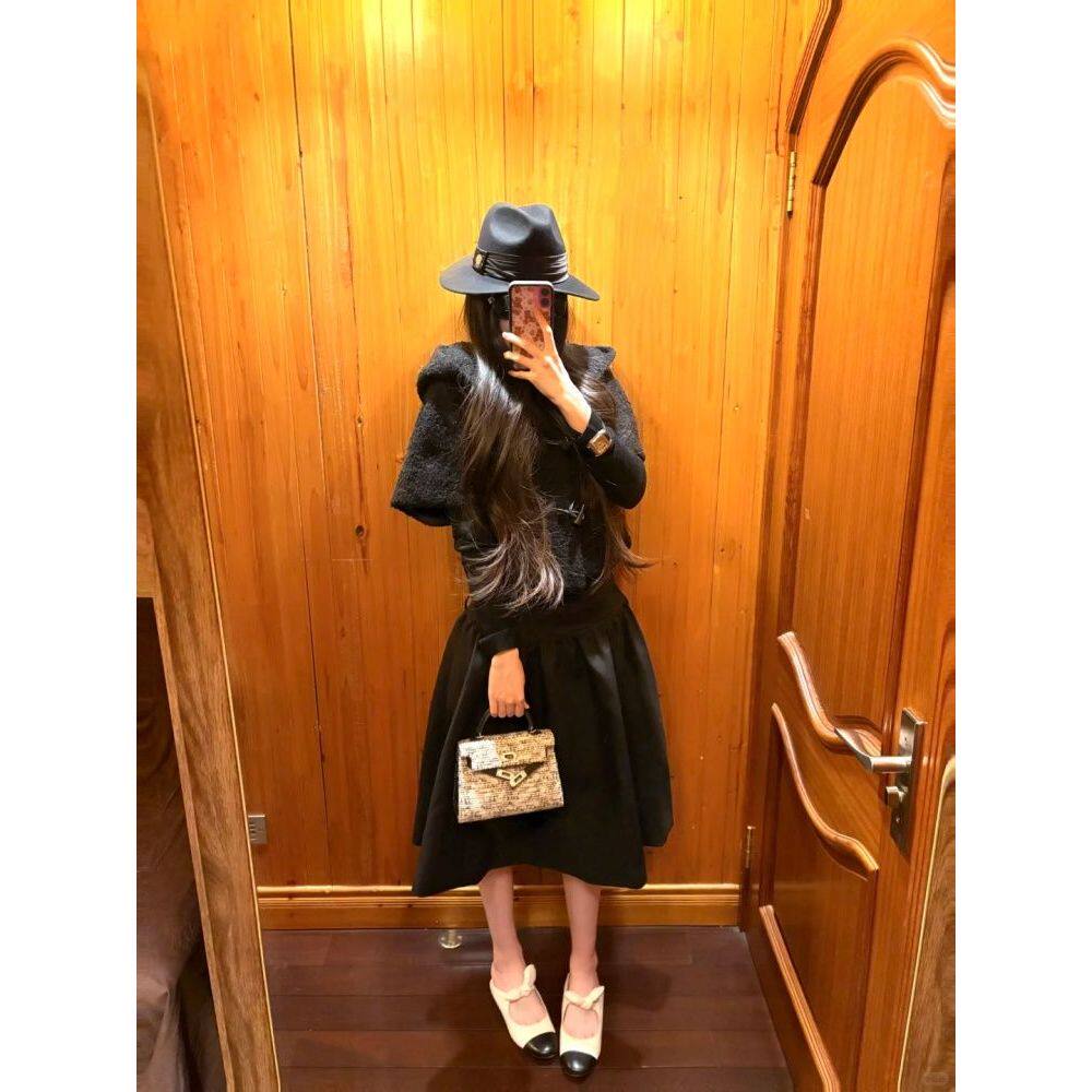 法式复古暗黑甜妹风套装简约内搭牛角扣外套时髦半身裙小众三件套