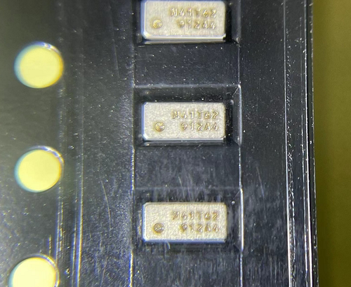 ST封装CLCC-8实时时钟RTC