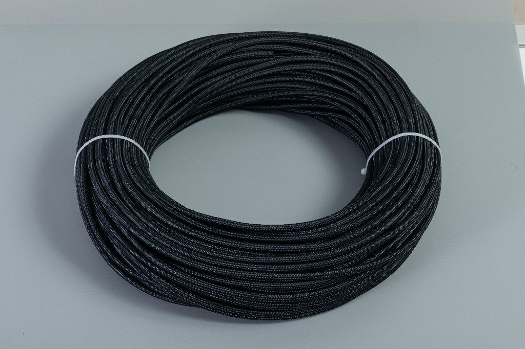 高压耐压耐油耐磨复合橡胶编织布软管数控机床自动化机械手输油管