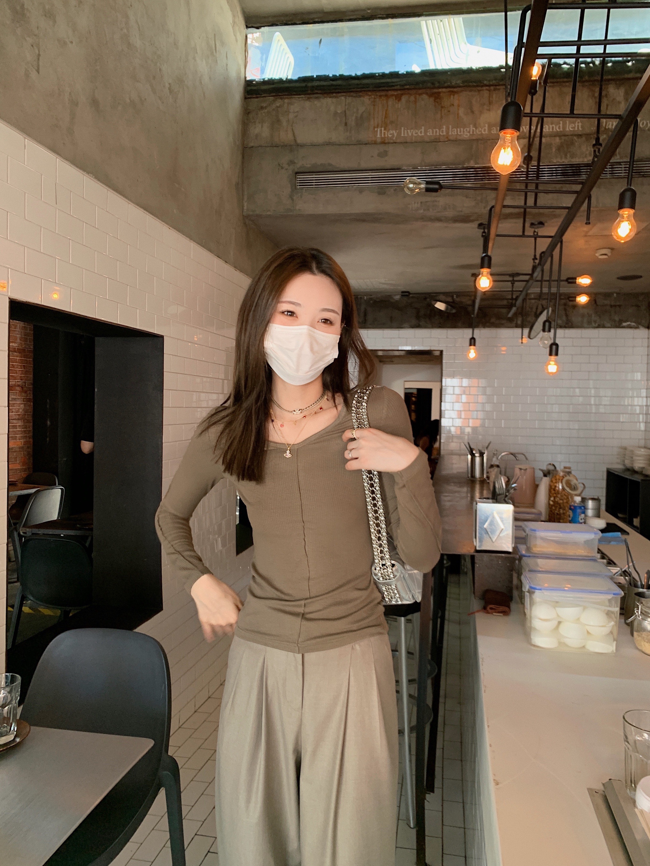 打底衫修身内搭捏褶长袖