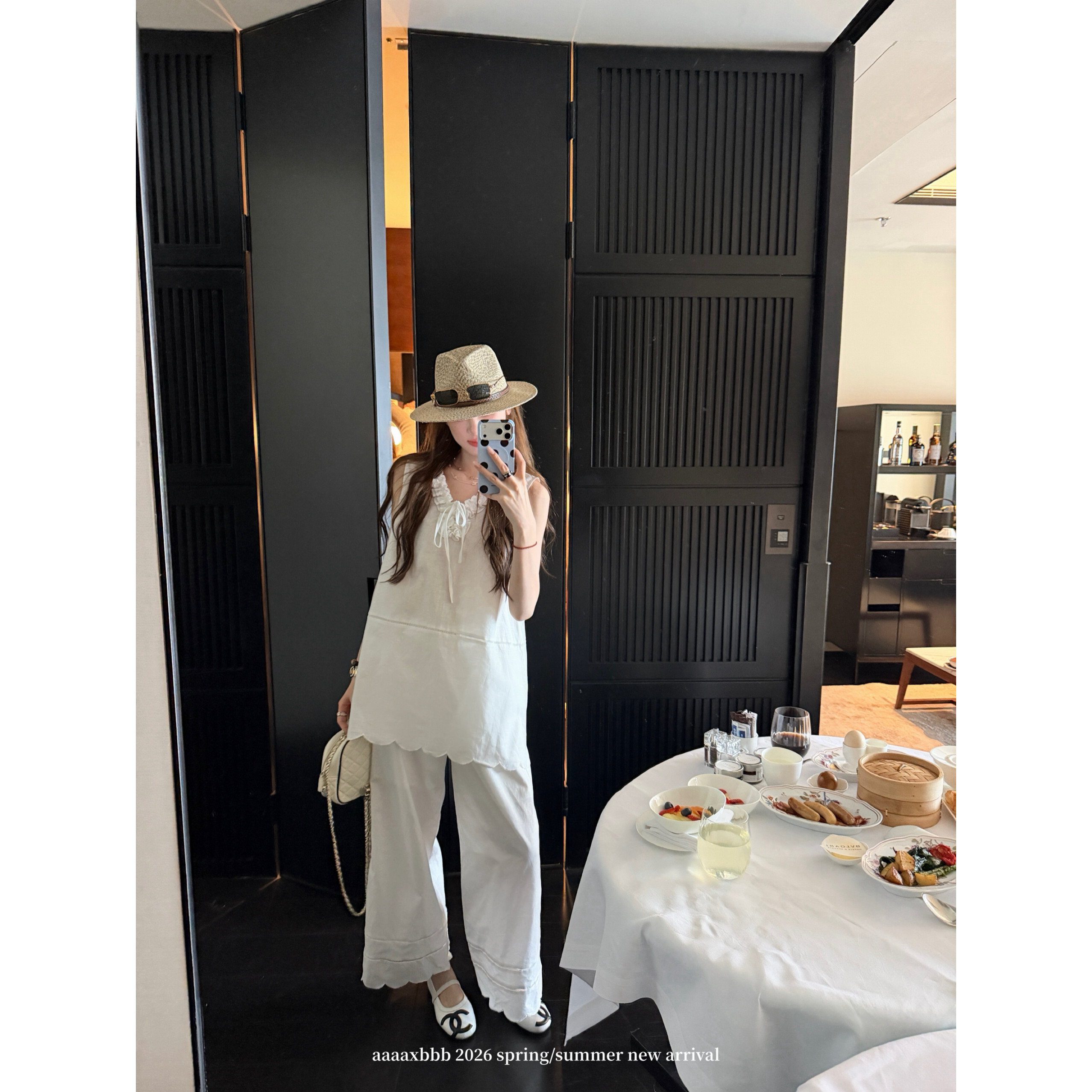 aaaaxbbb 日内瓦喷泉 白色棉麻刺绣套装V领吊带绑带上衣花边长裤