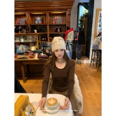 aaaaxbbb 女秋冬 打底衫 不愁穿系列 巨牛面料针织内搭三色圆领修身