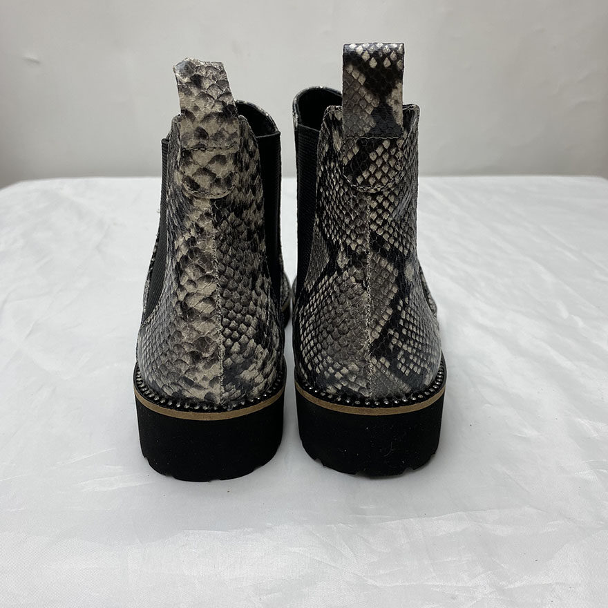 EUROPEAN AND AMERICAN STYLE PERSONALITY SNAKE PRINT CHELSEA BOOTS AUTUMN SLEEVE SQUARE HEEL LOW HEEL WOMENS BOOTS TEMPERAMENT FASHION BOOTS