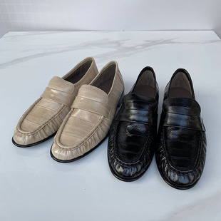 极简风通勤鳗鱼皮乐福鞋显瘦百搭35-40码全皮女单鞋显瘦高级感女