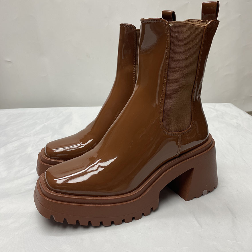KOREAN VERSION OF WOMENS BOOTS AUTUMN NEW FOUR-COLOR CLASSIC SOLID COLOR VERSATILE CHELSEA SHORT BOOTS THICK-SOLED HIGH-HEELED MARTIN BOOTS