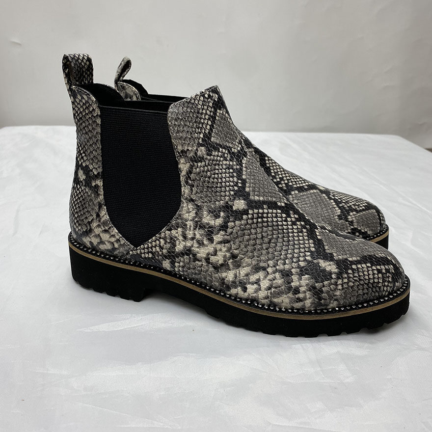EUROPEAN AND AMERICAN STYLE PERSONALITY SNAKE PRINT CHELSEA BOOTS AUTUMN SLEEVE SQUARE HEEL LOW HEEL WOMENS BOOTS TEMPERAMENT FASHION BOOTS