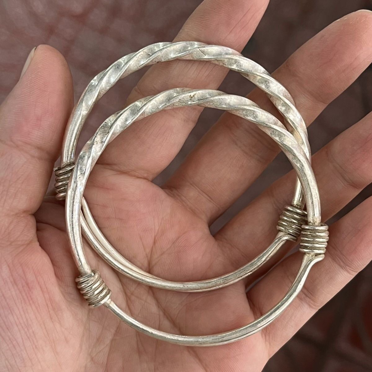 藏银手镯年轻款麻花交织镯子时尚推拉银饰手环