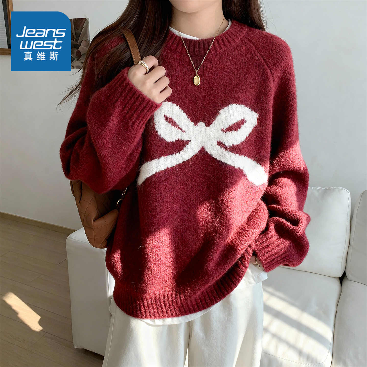 真维斯马年红色蝴蝶结毛衣女款