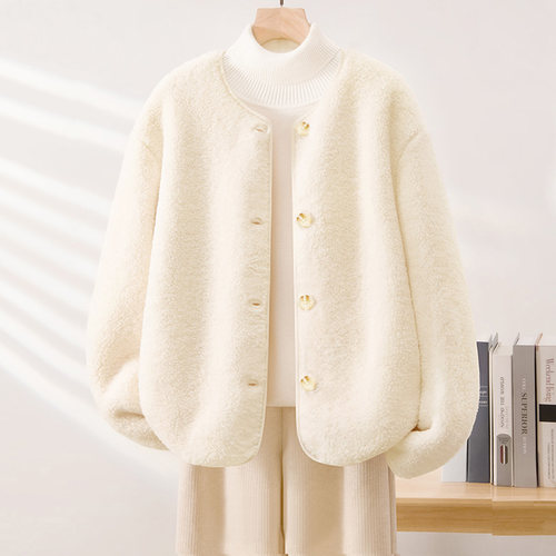 KWV真维斯摇粒绒外套女秋冬季2025新款爆款小香风保暖上衣小个子