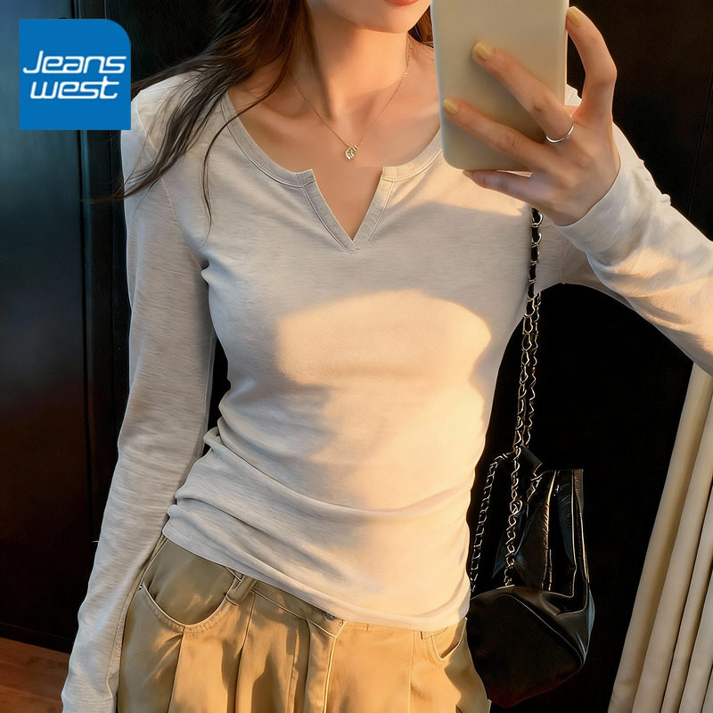 KV真维斯修身v领长袖t恤女春秋款打底内搭2026年新款好看女士