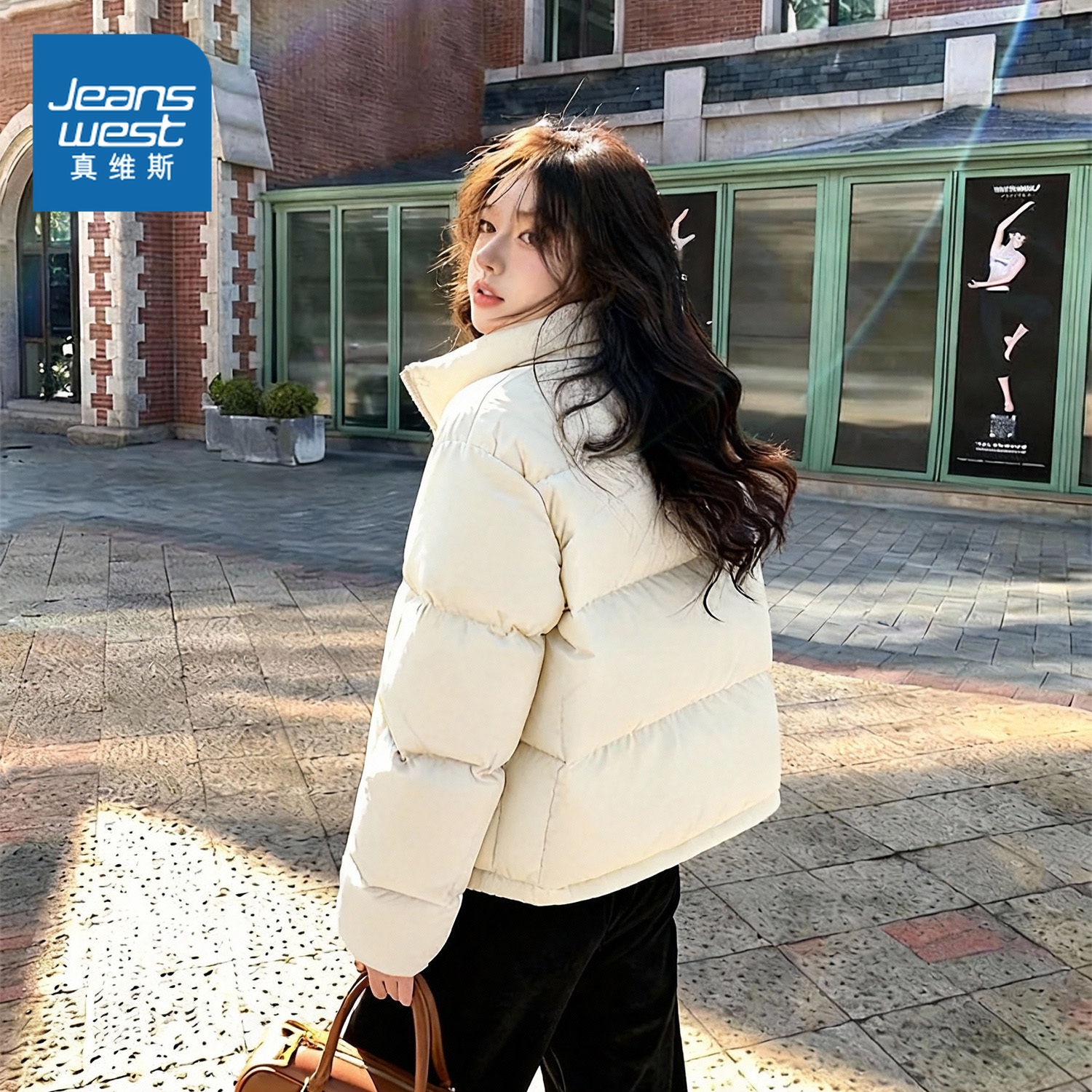 真维斯白色立领羽绒棉服女款