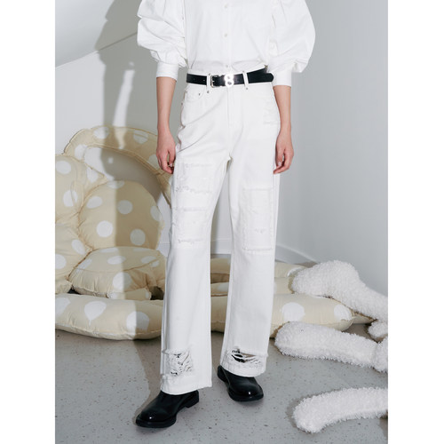 白色做旧破洞牛仔直筒裤