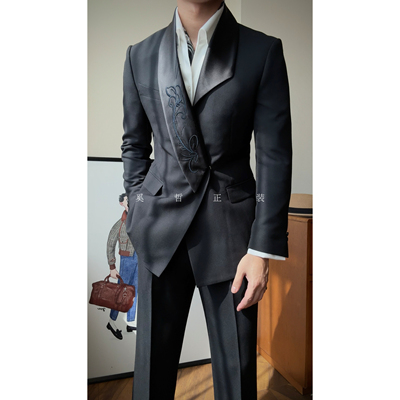 秋季新款新中式刺绣时尚设计青果领黑色单西外套6172