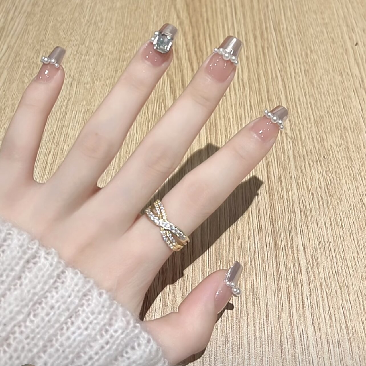 夏季手工定制穿戴甲可拆卸手工美甲成品显白梯形爆闪魔镜粉长方钻