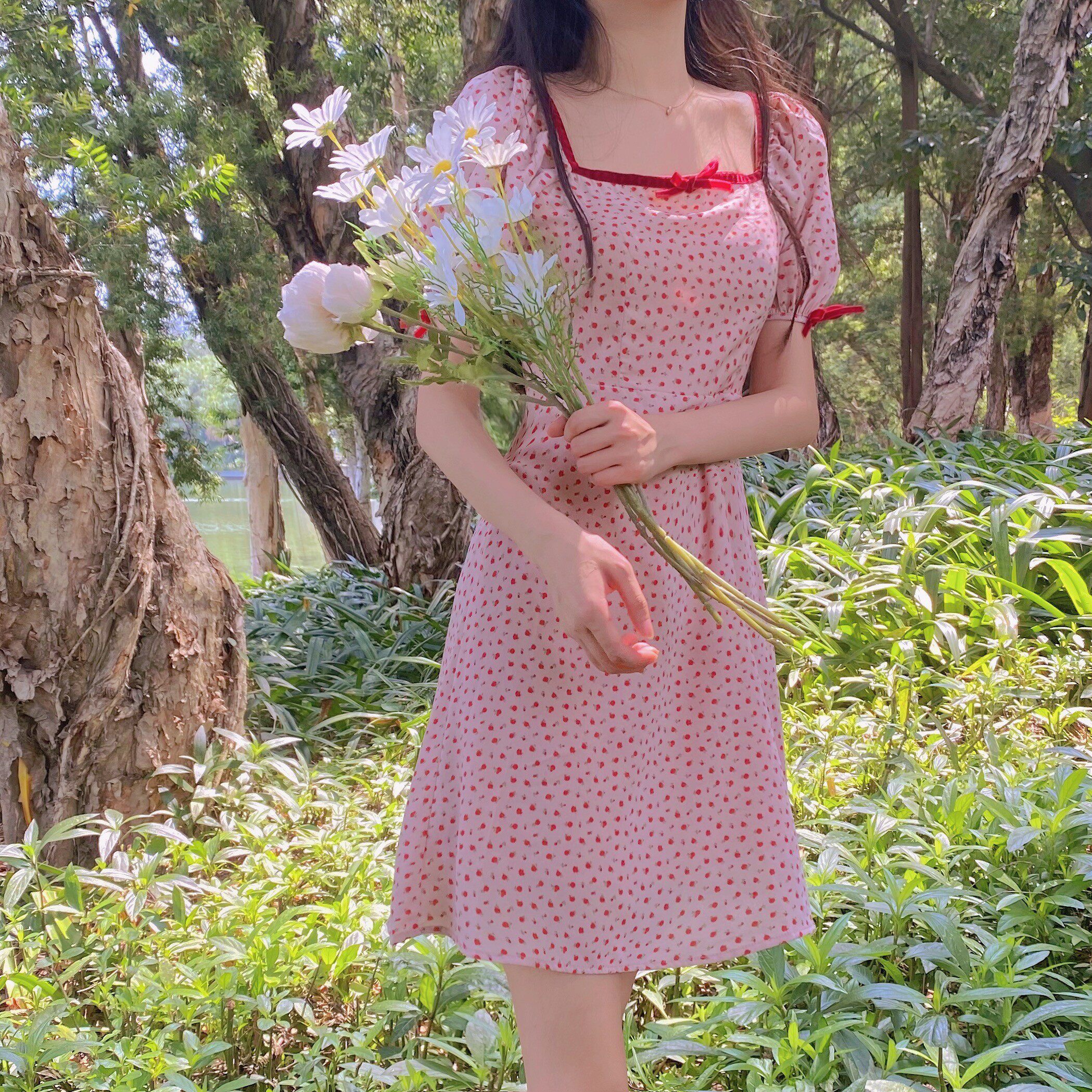 ailin陈艾林 复古港风连衣裙2022夏季新款碎花短裙少女小清新chic