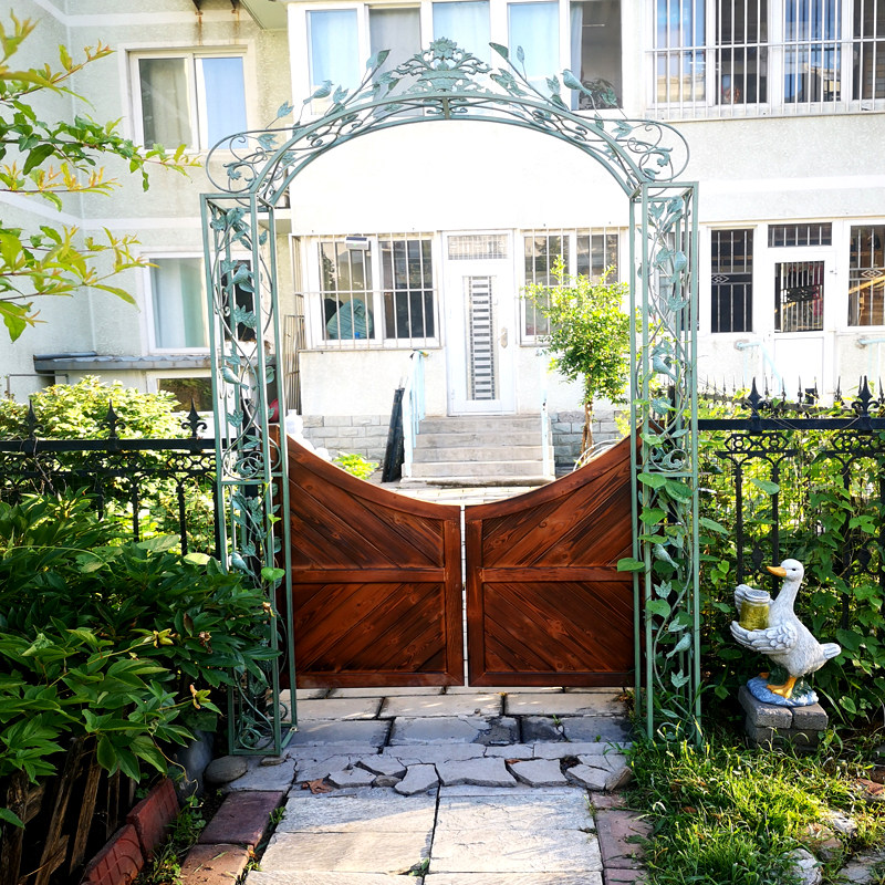定制美式乡村复古铁艺园艺欧式别墅户外爬藤支架拱门花园门铝管塑