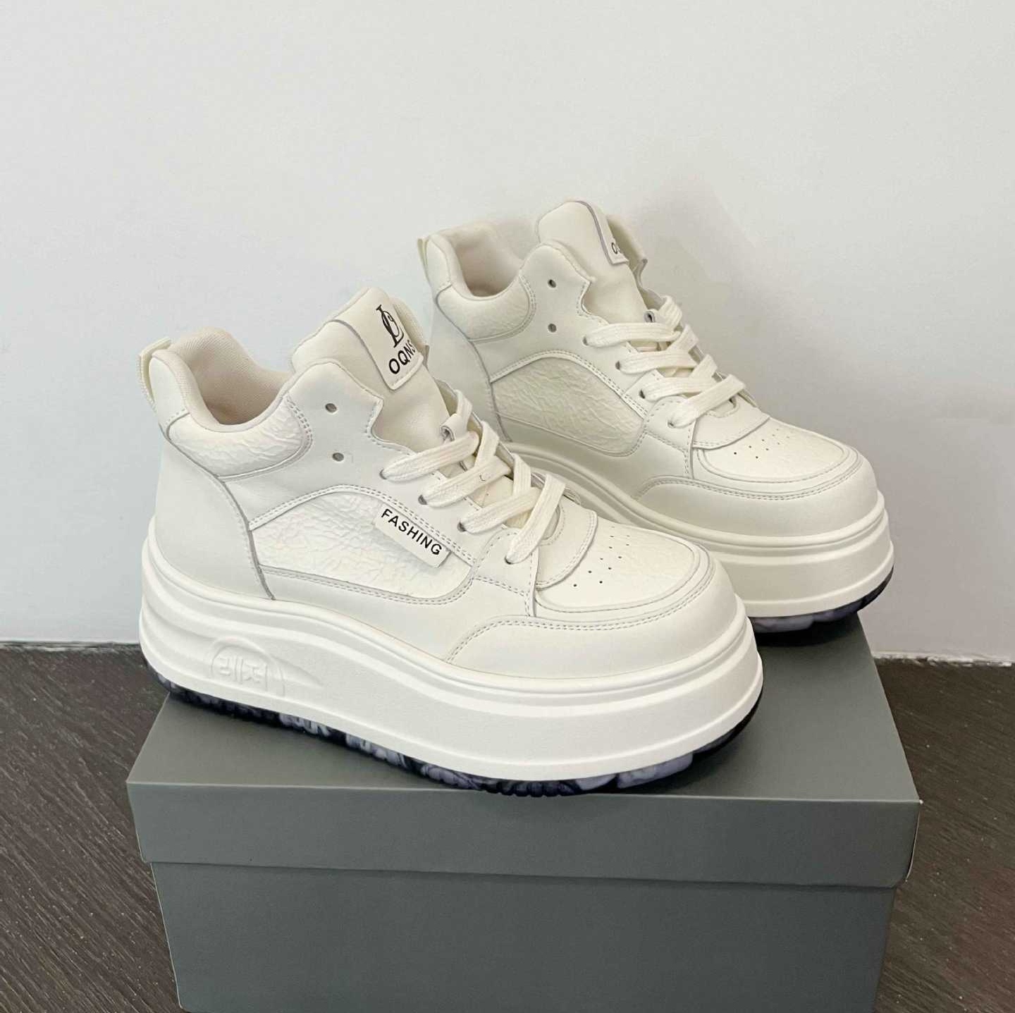 欧洲站2025秋冬新款时尚厚底休闲小白鞋女百搭休闲运动板鞋潮