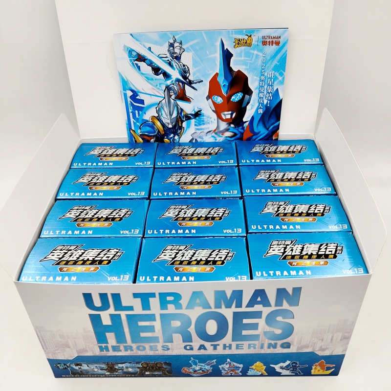 奥特曼卡片第十三弹橡皮人偶