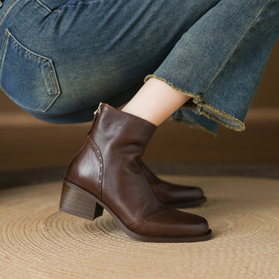 2025秋冬新款真皮短靴女粗跟瘦瘦靴复古棕色方头牛皮高跟靴子