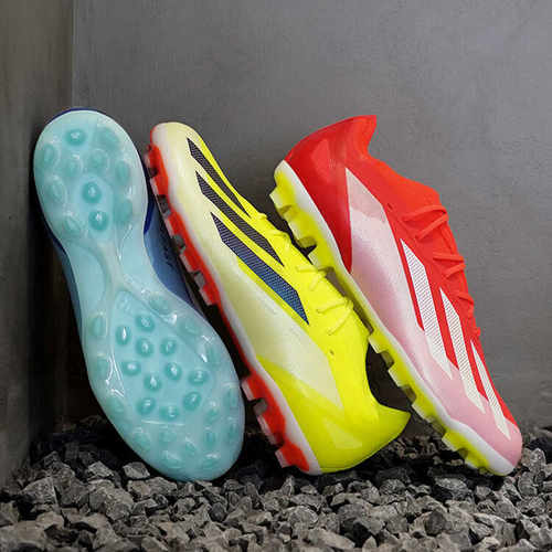 IF0650高端人草足球鞋阿迪达斯