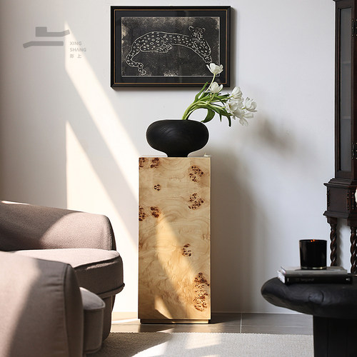 形上实木高级感中古女装店底座