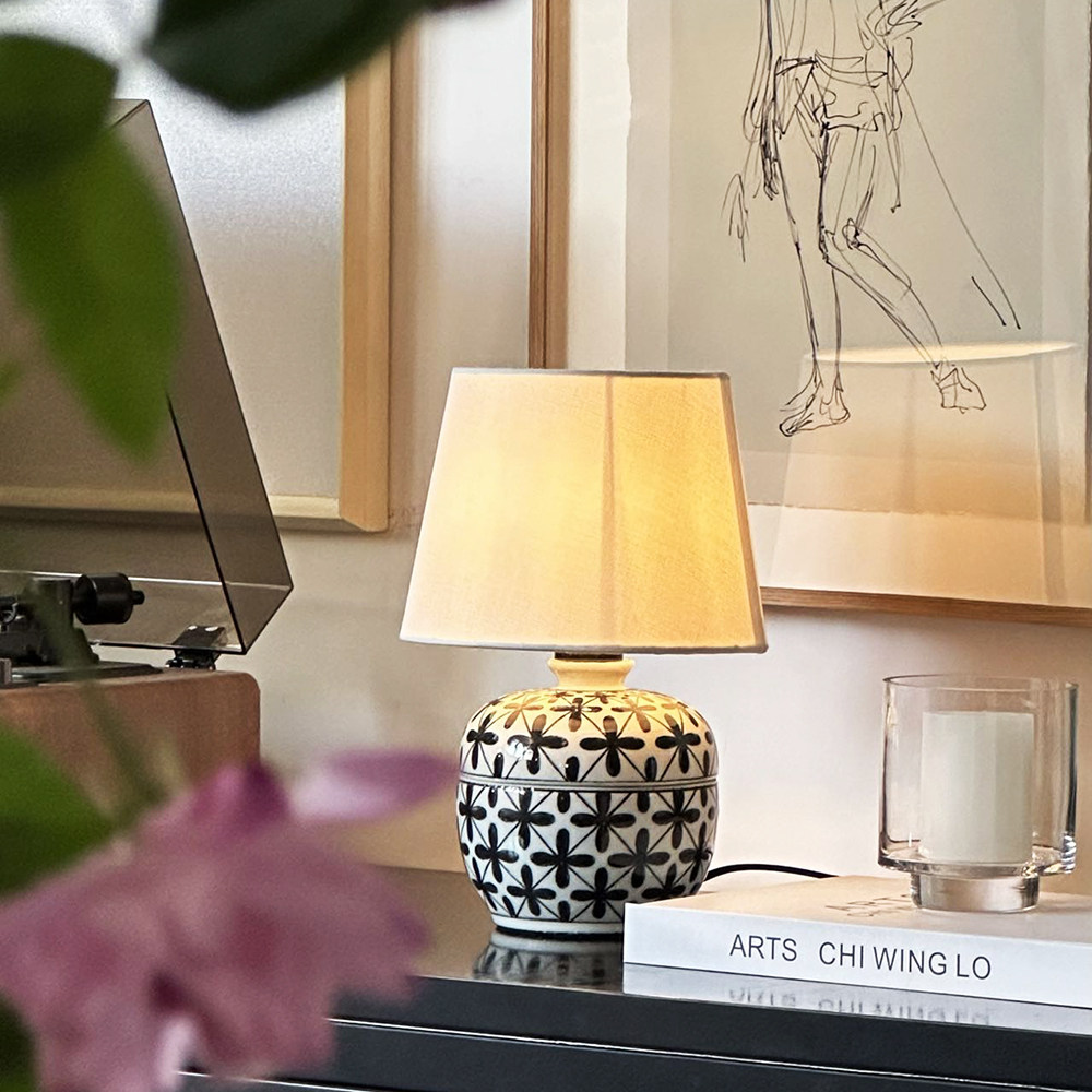 形上经典老花青花瓷充电台灯中古风复古咖啡厅民宿床头氛围灯,家装灯饰光源,氛围灯,淘宝优惠券,粉丝福利购,淘宝优惠卷