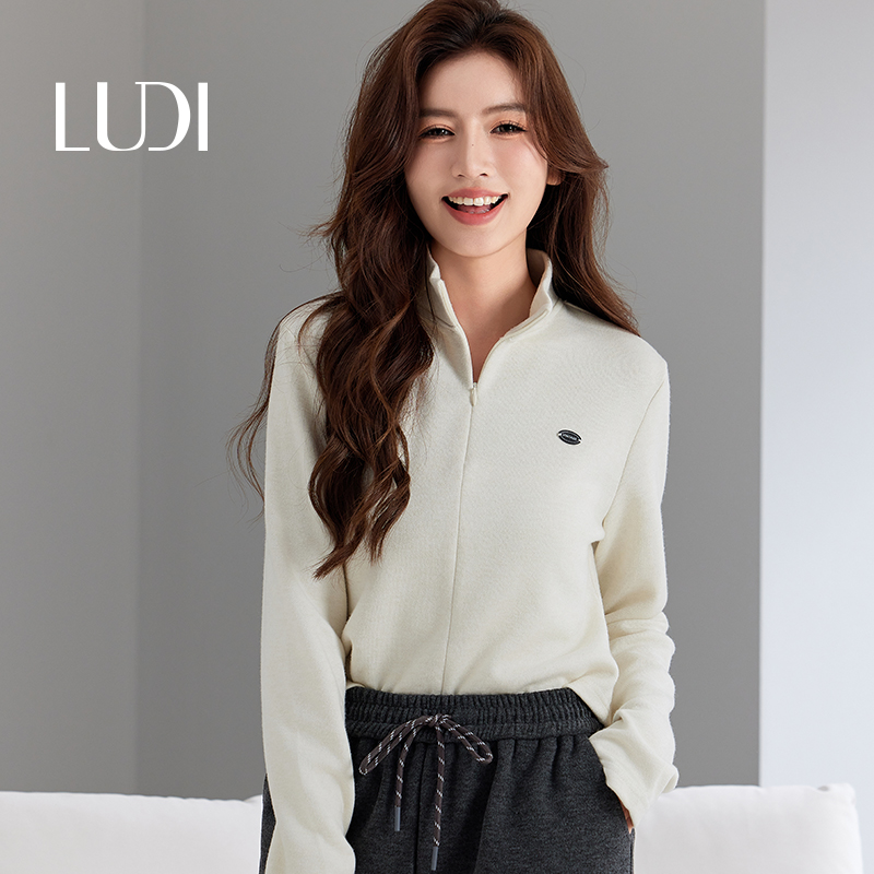 露迪尚品新款女装半拉链卫衣