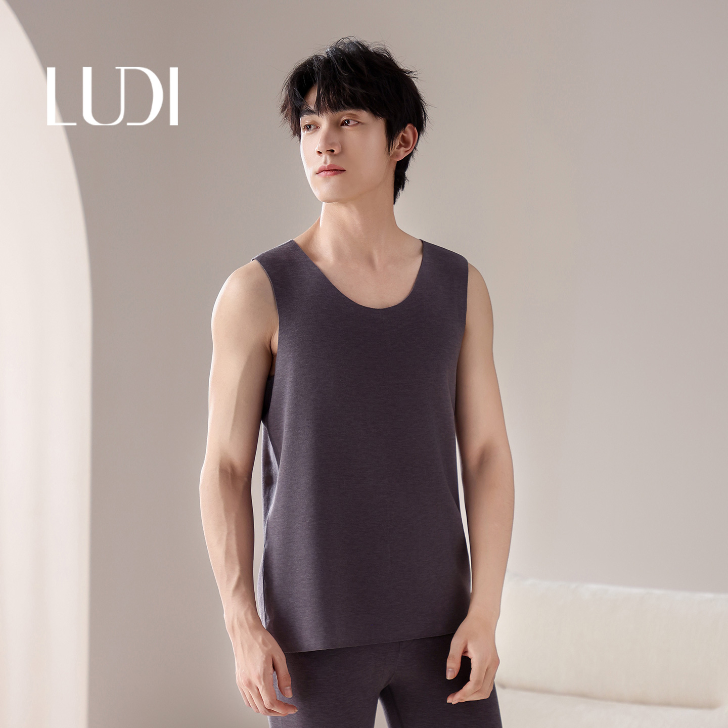 露迪尚品男士保暖背心双面磨毛