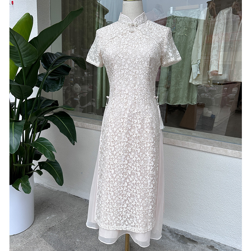 蕾丝日常连衣裙秀丽华服日常改良