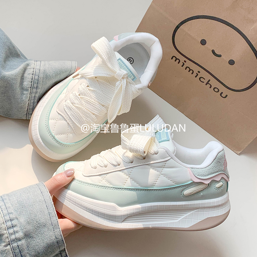 鲁鲁蛋 小香风女鞋2025新款爆款小白鞋ⅰns潮百搭小众原创面包鞋